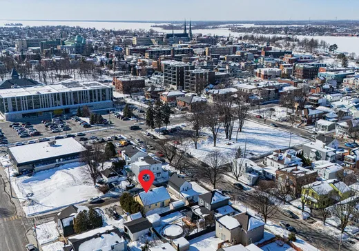 Maison à vendre - 23 Rue Viau, Salaberry-de-Valleyfield, J6T 4X8