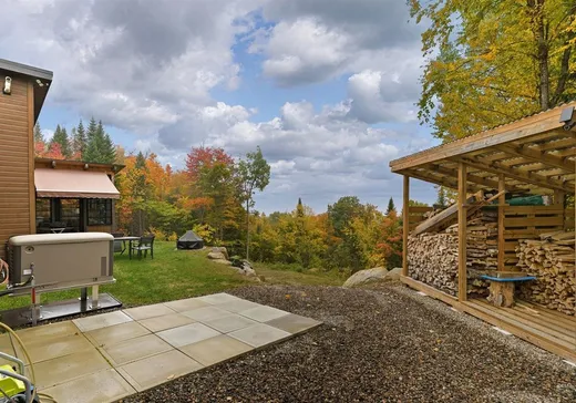 House for sale - 2207 Ch. du Golf, Ste-Lucie, J0T 2J0