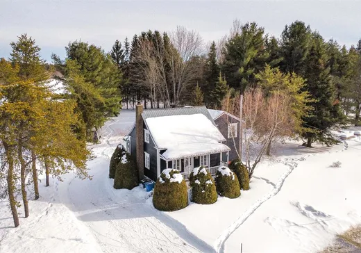 House for sale - 296 Rg St-Antoine, Sainte-Sophie-de-Lévrard, G0X 3C0