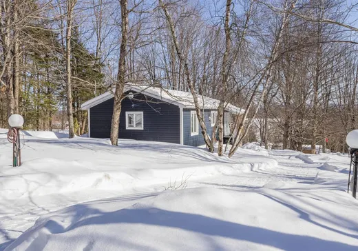 Maison à vendre - 420 Rue Fréchette, Weedon, J0A 1J0