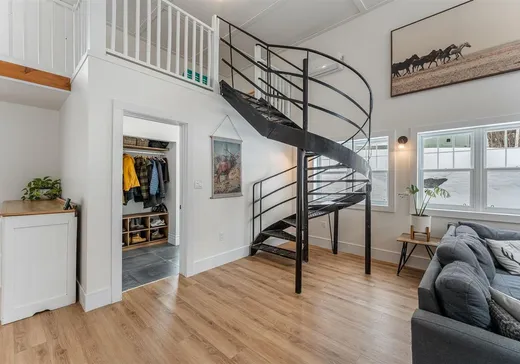 Maison à vendre - 5325 Ch. Dunant, Magog, J0B 2C0