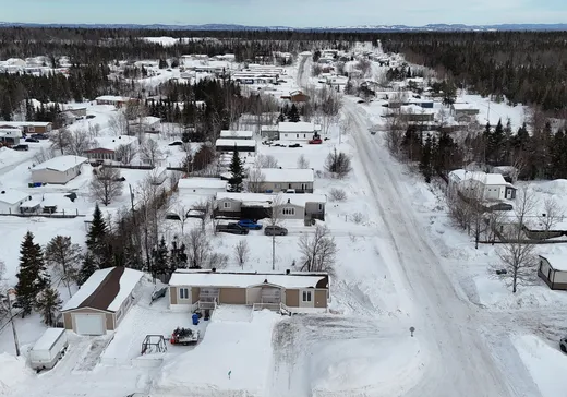 Maison à vendre - 210 Rue Mars, Moisie, G0G 2B0