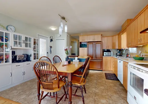 Maison à vendre - 210 Rue Mars, Moisie, G0G 2B0