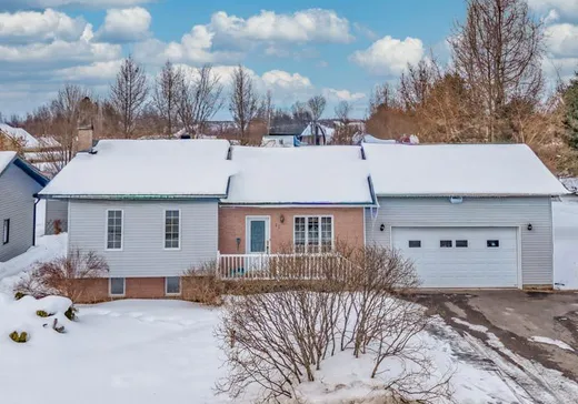 Two or more stories for sale - 11 Rue Hervé, Victoriaville, G6T2A1