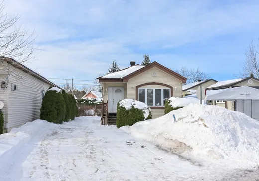 House for sale - 455 27e avenue du Domaine, Sainte-Marthe-sur-le-Lac, J0N 1P0