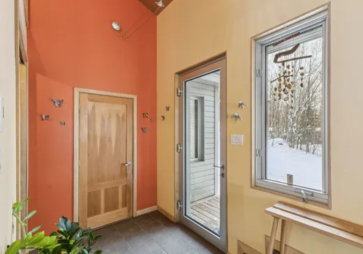 Maison à vendre - 65 Ch. des Faucons, Mont-Blanc, J0T 2G0