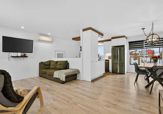 Maison à vendre - 71 Rue Jolicoeur, Ste-Catherine-de-la-JC, G3N 2M8