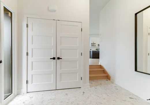 House for sale - 117 Rue du Canal, St-Louis-De-Gonzague, J0S 1T0