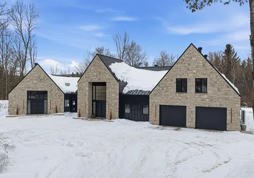 Maison à étages à vendre - 935 Ch. Sherbrooke, Magog, J0B2C0