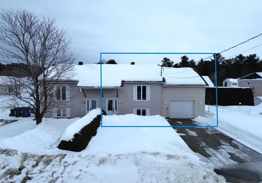 Bungalow à vendre - 116A Rue Émery-Bélisle, Papineauville, J0V1R0