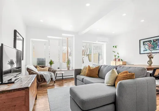 Maison à étages à vendre - 565 Rue de la Reine, La Cité-Limoilou, G1K2R6