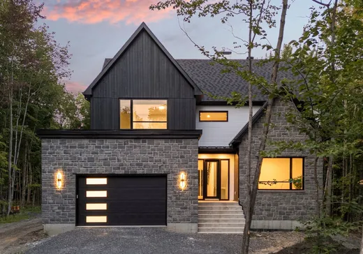 Maison à vendre - 221 Rue des Patriotes, Saint-Colomban, J5K 0S2