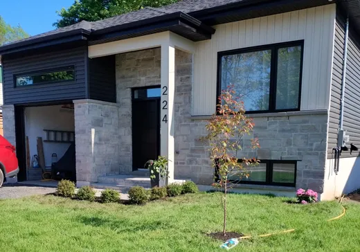 House for sale - 224 Rue Bernard, Cowansville, J2K 1E6