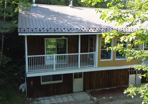 Maison à vendre - 73 Ch. du Lac-Mallonne, Lac-du-Cerf, J0W 1S1