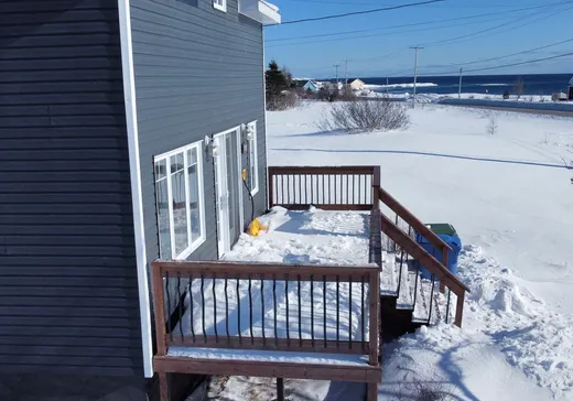 Maison à vendre - 607 Rue Jacques-Cartier, Moisie, G0G 2L0