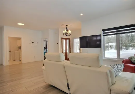Maison à vendre - 73 111e Rue, Magog, J1X 0M6