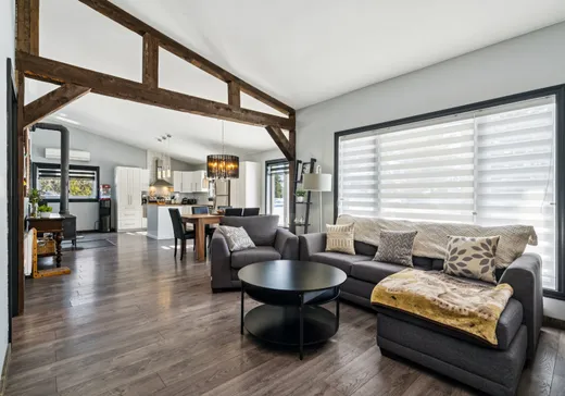 Maison à vendre - 365 Ch. St-Roch (365-365A), Gatineau, J8Y 0G6