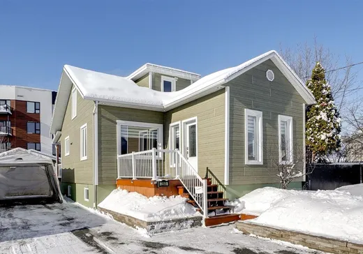 Two or more stories for sale - 260 Rue Léa, Laval (Saint-François), H7A2L4