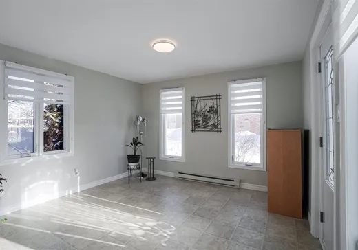 House for sale - 260 Rue Léa, Laval (Saint-François), H7A 2L4