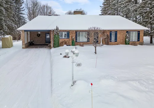 House for sale - 453 Av. de la Sapinière, Sainte-Marie, G6E 1A8