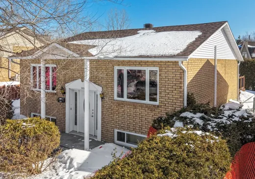 House for sale - 3979 Rue du Collège, St-Hubert, J3Y 5R9