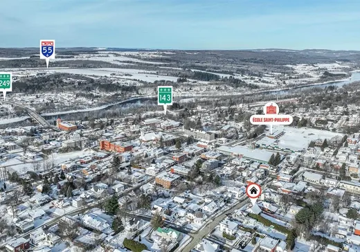 House for sale - 48 3e Avenue, Windsor, J1S 1X9