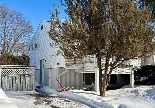 Split-level for sale - 10 Rue Iberville, Gatineau, J8T5J5