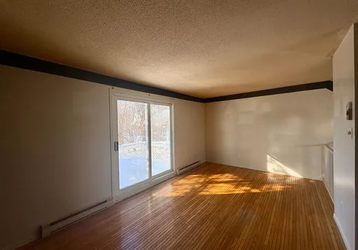 House for sale - 10 Rue Iberville, Gatineau, J8T 5J5