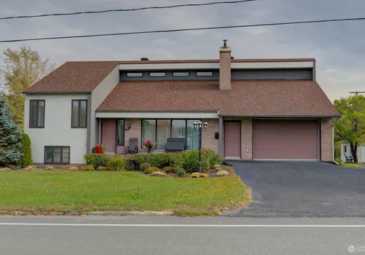 Split-level for sale - 102 Rue Notre-Dame N., Thetford-Mines, G0N1S0