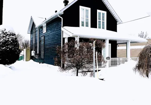 Two or more stories for sale - 934 Rue Notre-Dame, Gatineau, J8P1N9