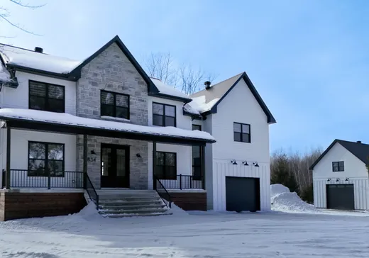 Two or more stories for sale - 2834 3e Rang, Saint-Hugues, J0H1N0