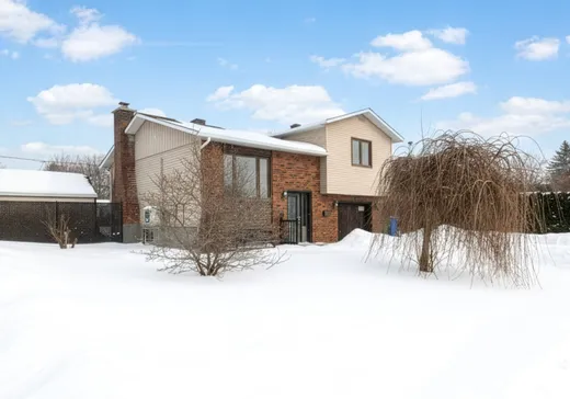 Maison à vendre - 236 Boul. Albert-Einstein, Châteauguay, J6K 4K7