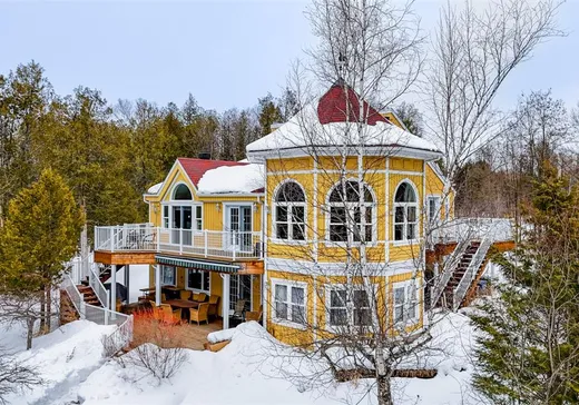 Maison à étages à vendre - 219 Ch. du Nordet, Magog, J1X0M8