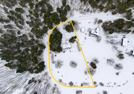 Maison à vendre - 39 Ch. Scott, Lac-Brome, J0E 2P0