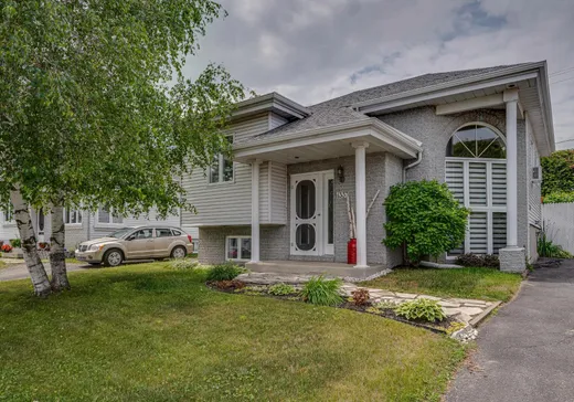 Two or more stories for sale - 1337 Rue Émile-Nelligan, Saint-Jérôme, J7Z7C2