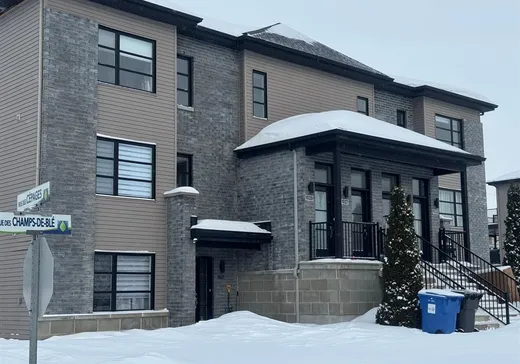 Condo for sale - 1027 Rue des Champs-de-Blé, St-Lin, J5M0E8