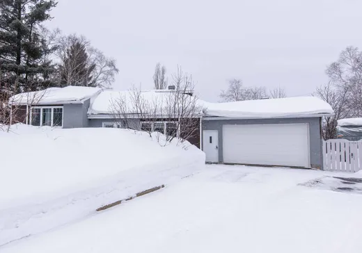 Two or more stories for sale - 528 Place de la Baie-James, Val-d'Or, J9P6J9