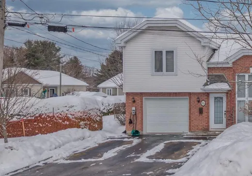 Maison à étages à vendre - 16 Rue Simoneau, Kingsey Falls, J0A1B0