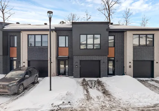 Two or more stories for sale - 888Z Rg St-François, Terrebonne, J6Y1J6