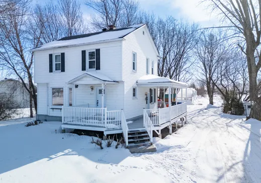 Maison à étages à vendre - 8645 Rue Notre-Dame O., Trois-Rivières, G9B2J1