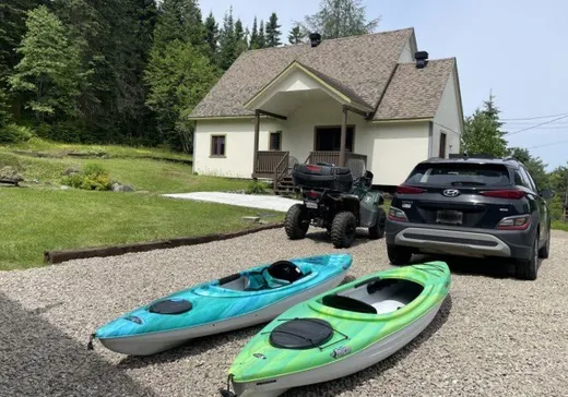 House for sale - 12 Rue Rioux, Lac-Edouard, G0X 3N0