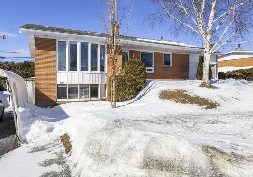 Bungalow for sale - 585 143e Rue, Saint-Georges, G5Y2K9