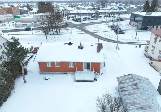 House for sale - 69 Rue de l'Église, St-Apollinaire, G0S 2E0