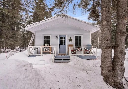 Bungalow à vendre - 45 Ch. des Riverains, St-Tite-Des-Caps, G0A4J0