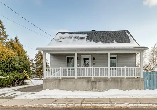 Maison à étages à vendre - 20 Ch. Ste-Anne, Sainte-Victoire-de-Sorel, J0G1T0