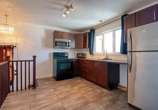 Maison à vendre - 132 Av. des Chênes, Drummondville, J2C 1V5