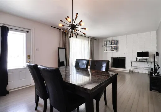 Maison à vendre - 132 Av. des Chênes, Drummondville, J2C 1V5