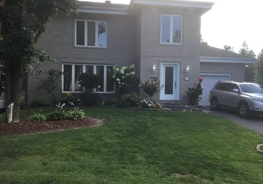 Maison à vendre - 498 Rue Costello, Buckingham, J8L 1Y3