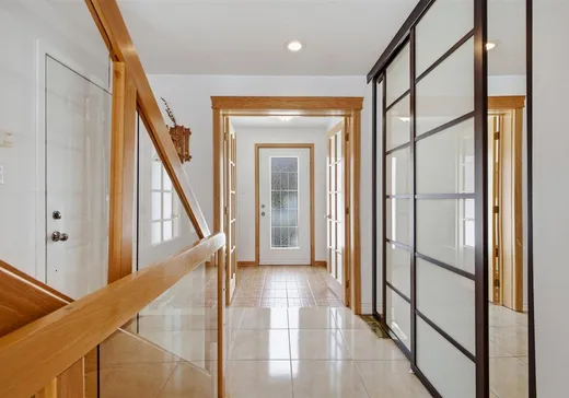 Maison à vendre - 498 Rue Costello, Buckingham, J8L 1Y3