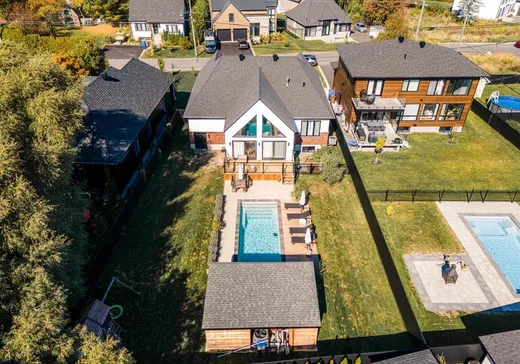 House for sale - 2020 Av. De Salaberry, Carignan, J3L 0J8